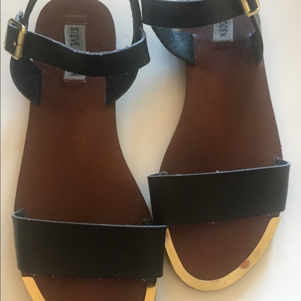 Steve Madden Sandals Size 9.5